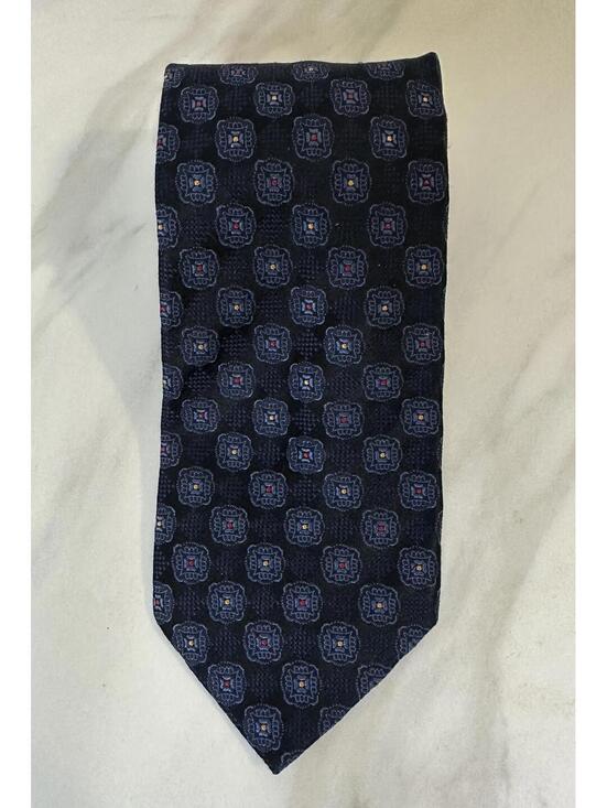 XMI Platinum Other - Vintage XMI Platinum classic navy blue geometric medallion silk neck tie